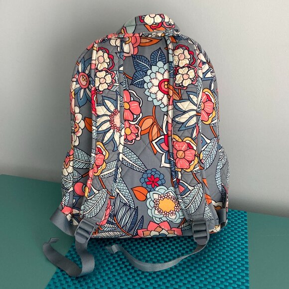 Vera Bradley Backpack Large EUC Tropical Evening - with padded laptop sleeve - Picture 8 of 16